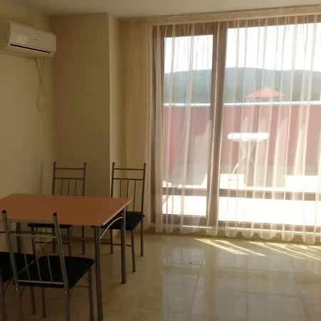 Apartment Rubin Primorsko