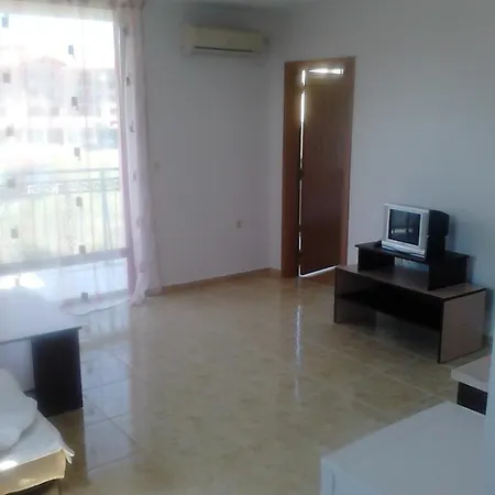 Apartment Rubin Primorsko